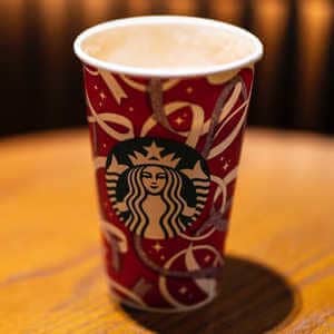 Best Vegan Holiday Drinks - Starbucks